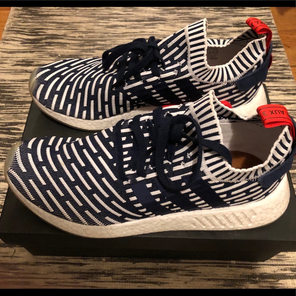 Adidas Originals NMD R2 Primeknit Sneaker